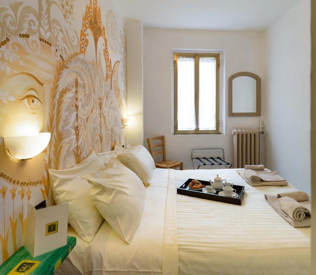 Hotel San Francesco E Il Lupo Губио Екстериор снимка