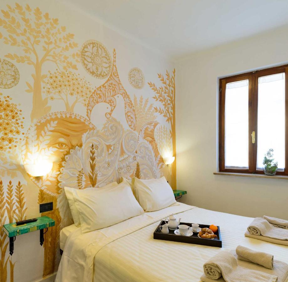 Hotel San Francesco E Il Lupo Губио Екстериор снимка