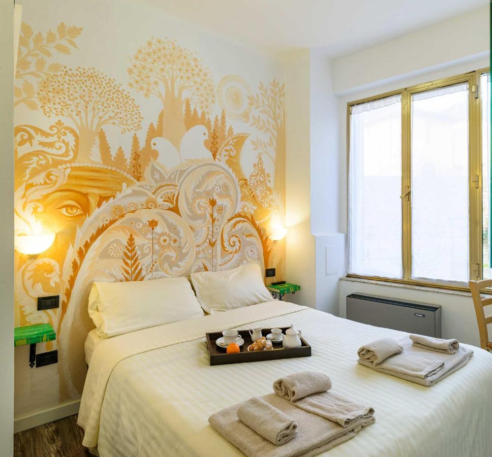 Hotel San Francesco E Il Lupo Губио Екстериор снимка