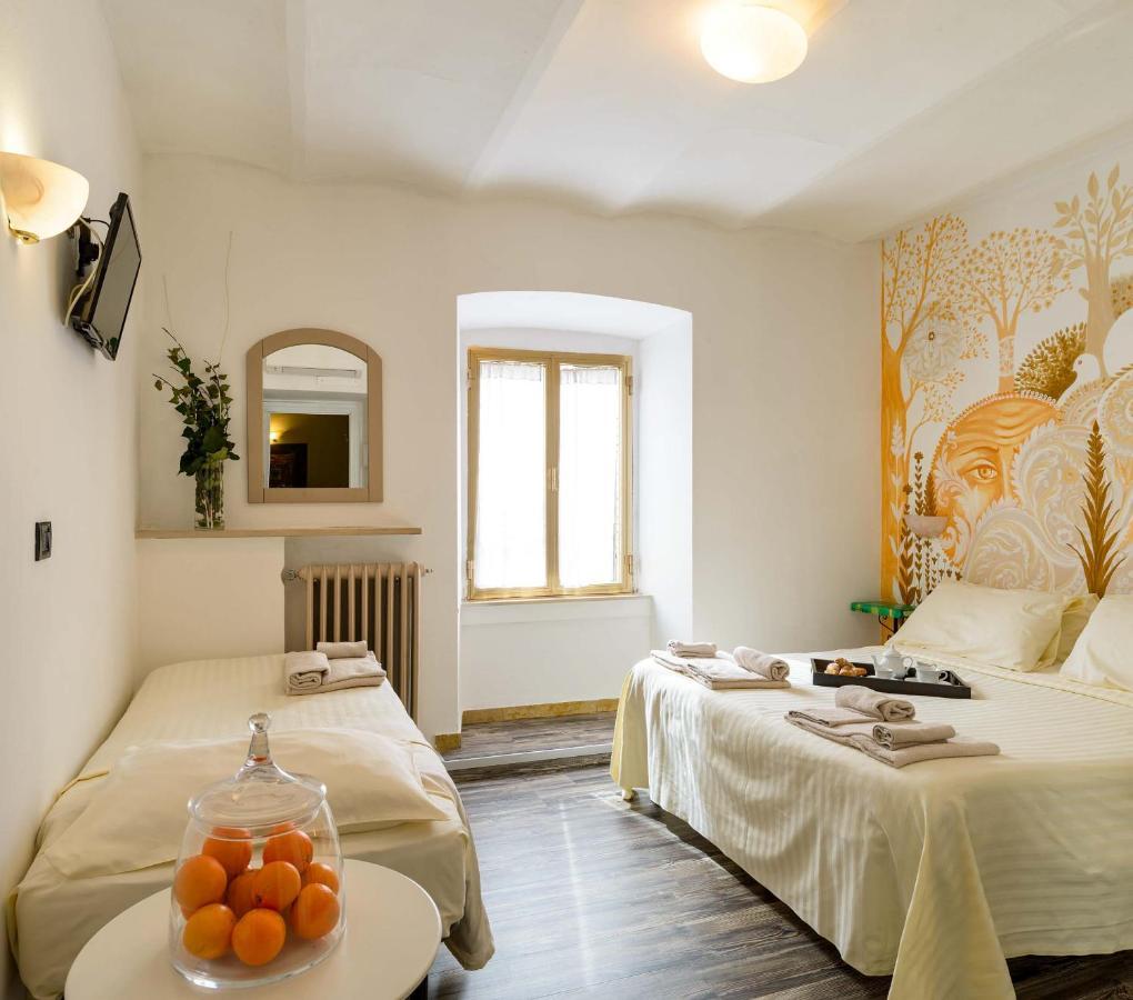 Hotel San Francesco E Il Lupo Губио Екстериор снимка