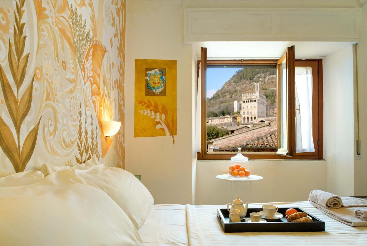 Hotel San Francesco E Il Lupo Губио Екстериор снимка